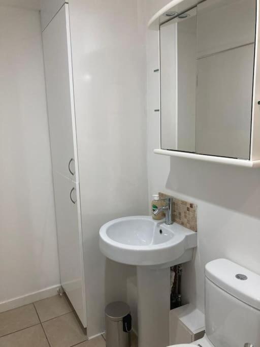 Park - Cosy 1 Bedroom Apartment *